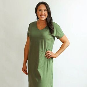 Movemama Breastfeeding dress